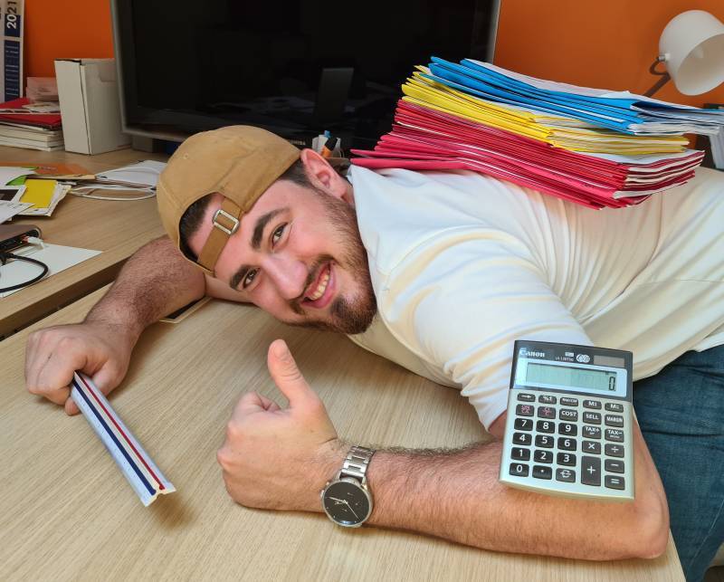 Hugo - Dessinateur Deviseur