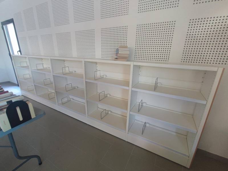 Aménagement d'une bibliothèque dans le Vaucluse
