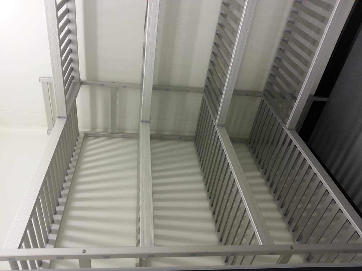 RAYONNAGE ALIMENTAIRE EN DURALINOX - FIXE ET MOBILE