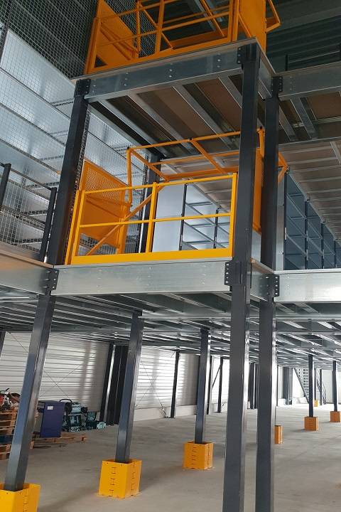 Options et caractéristiques sur-mesure de nos plateformes de stockage