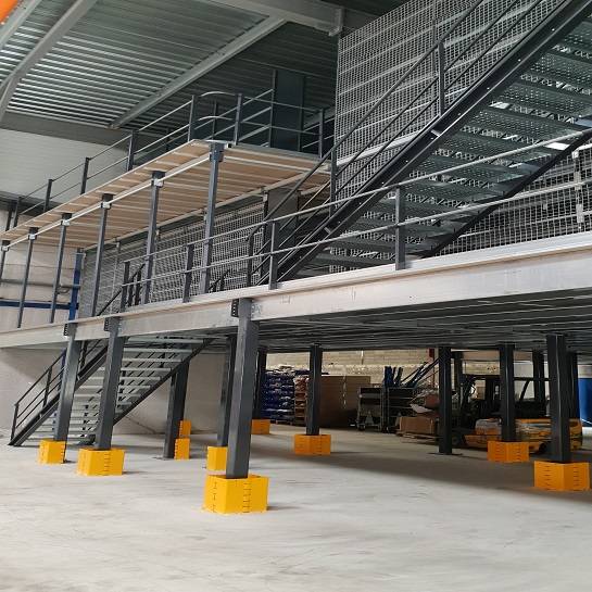 Options et caractéristiques sur-mesure de nos plateformes de stockage