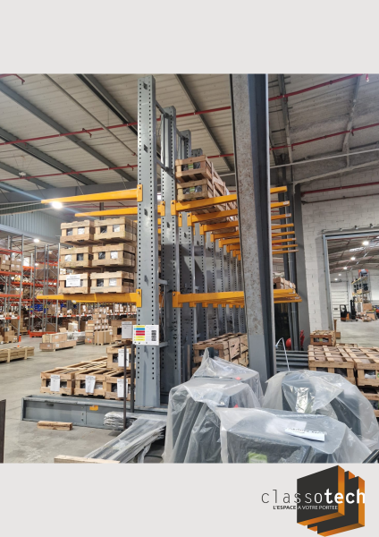 cantilevers mi-lourds et lourds ayant une forte profondeur.