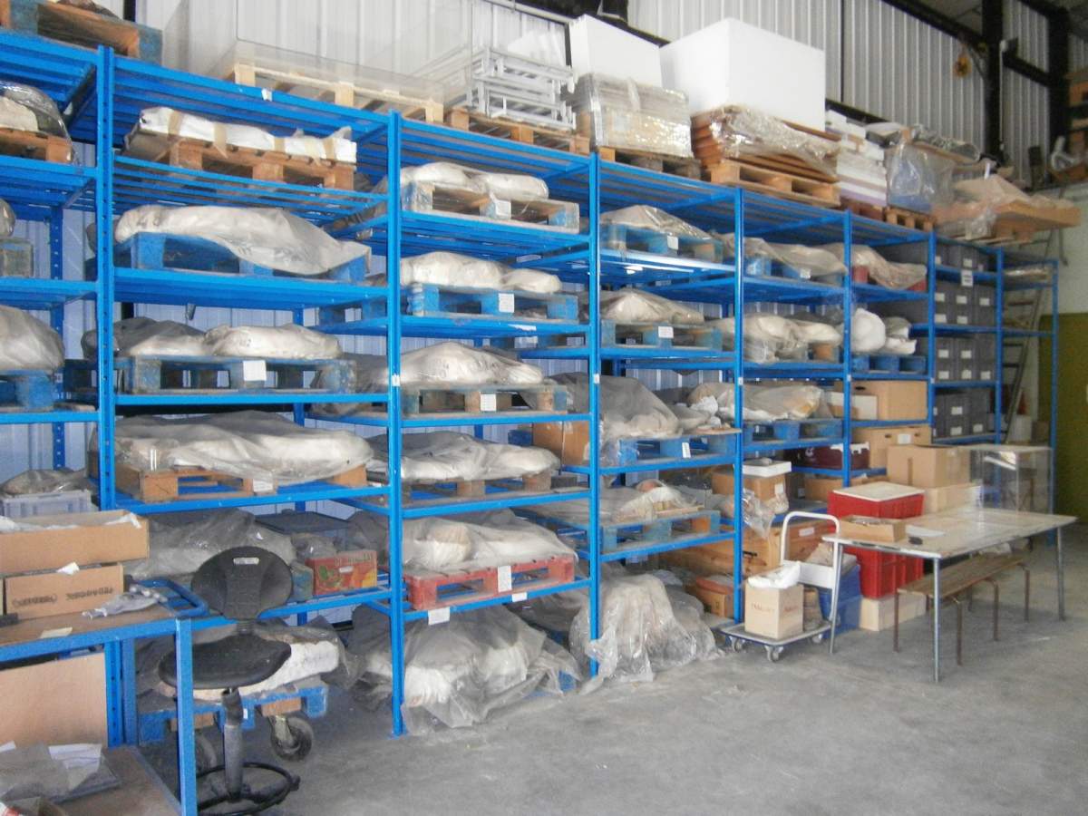 RAYONNAGE POUR RESERVES D'ART