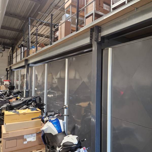 Cloisons industrielle pleine