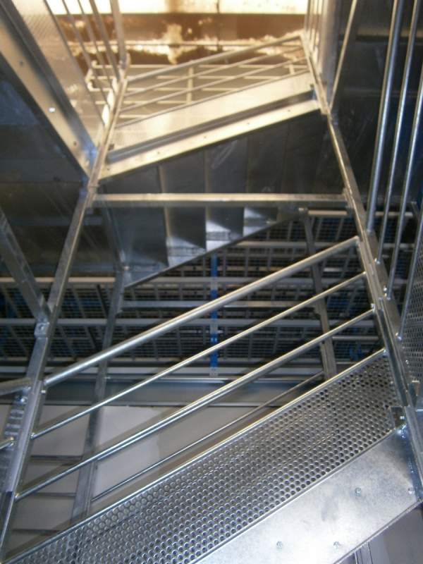 MEZZANINE PUBLIC 2 ETAGES GALVA