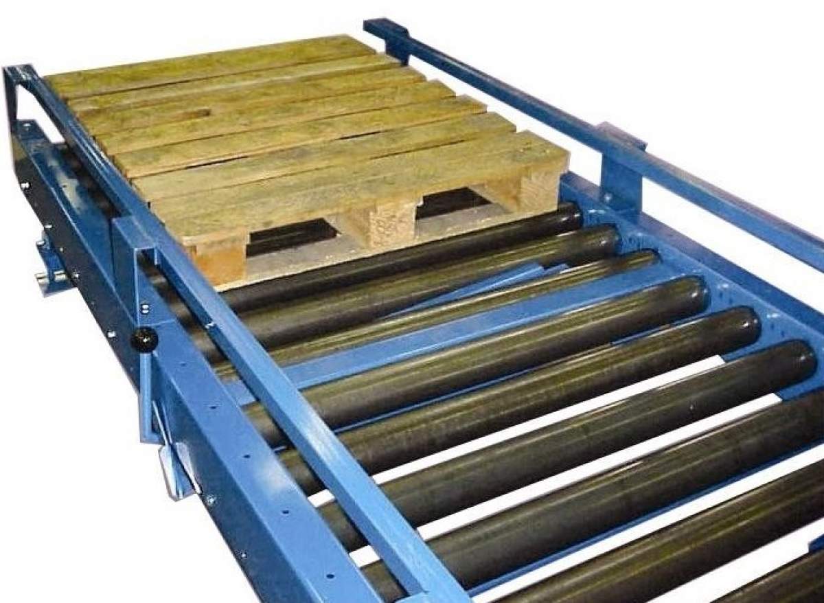 CONVOYEUR A PALETTES